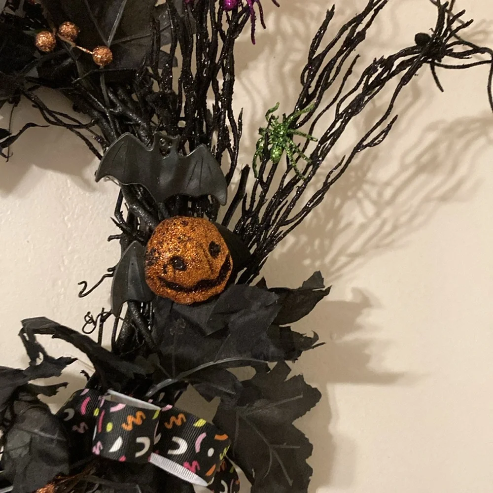HOST PICK😀Halloween Creepy Wreath - Picture 3 of 5